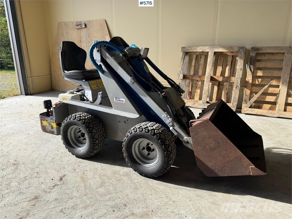 Multione F14B لوادر متعددة الأغراض