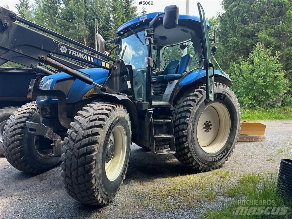 New Holland T6040 الجرارات