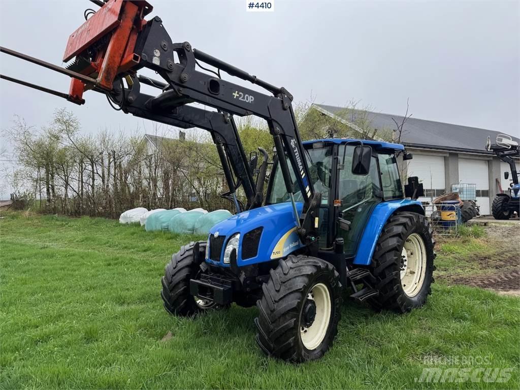 New Holland TL100 الجرارات