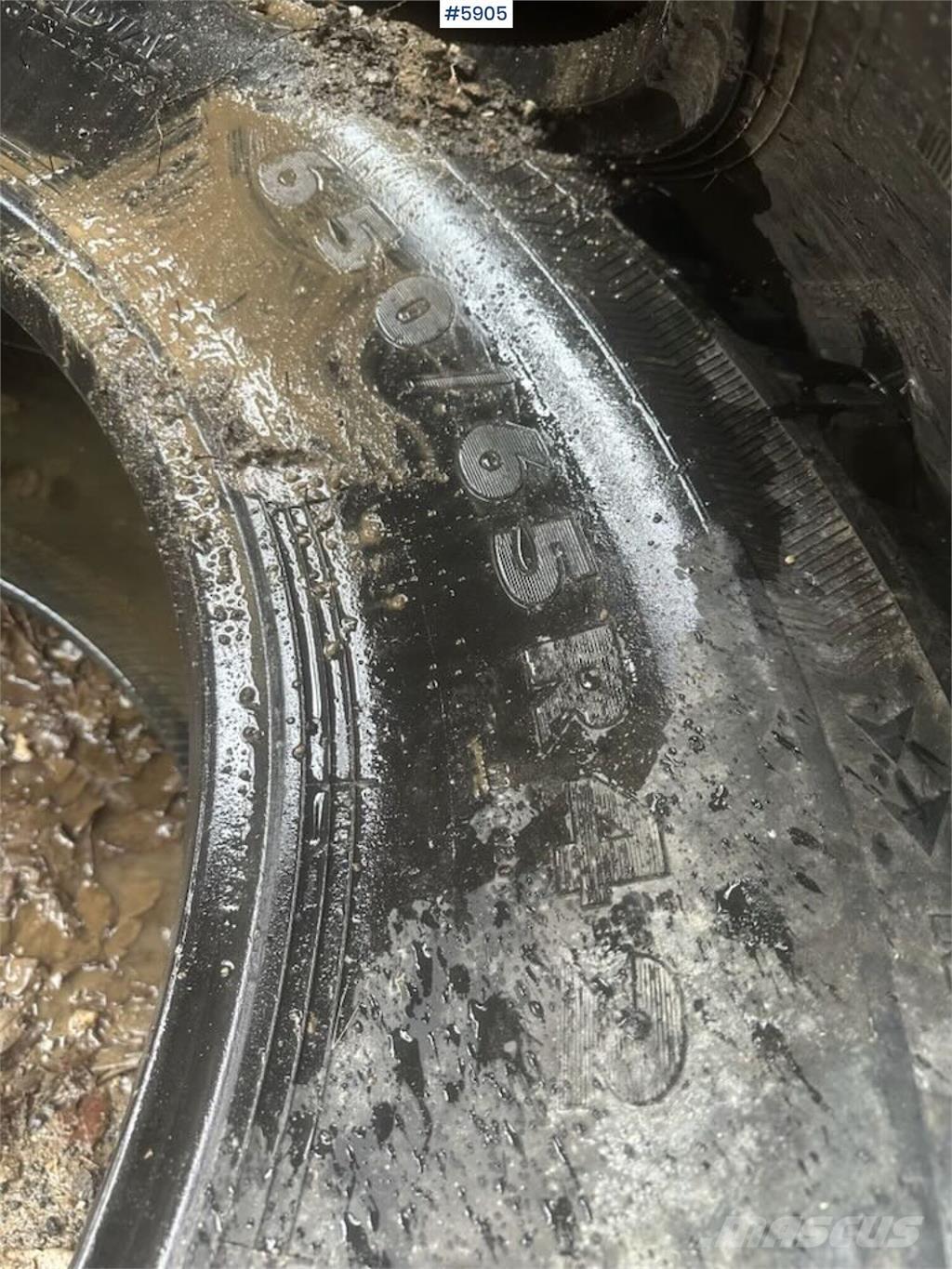 Nokian TRI2 مكونات أخرى