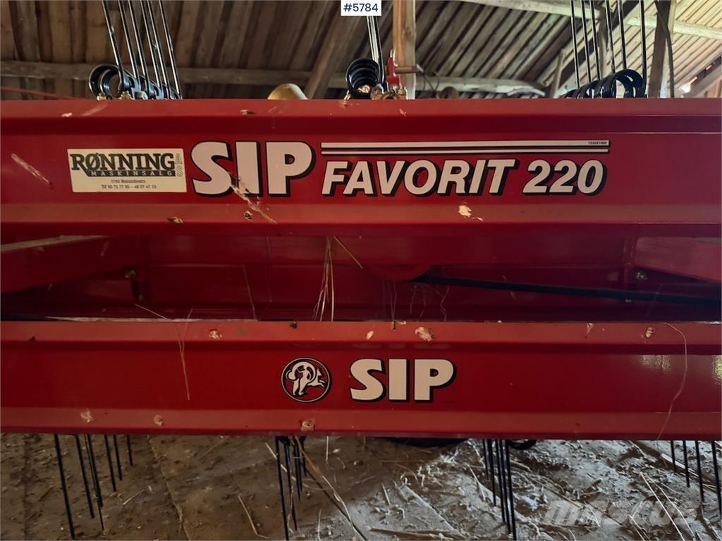 SIP Favorit 220 معدات أخرى للحصاد