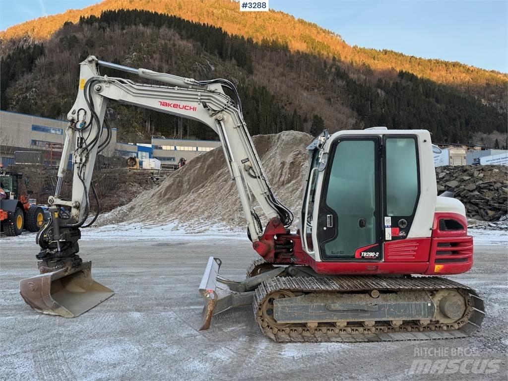 Takeuchi TB 290-2 حفارات زحافة