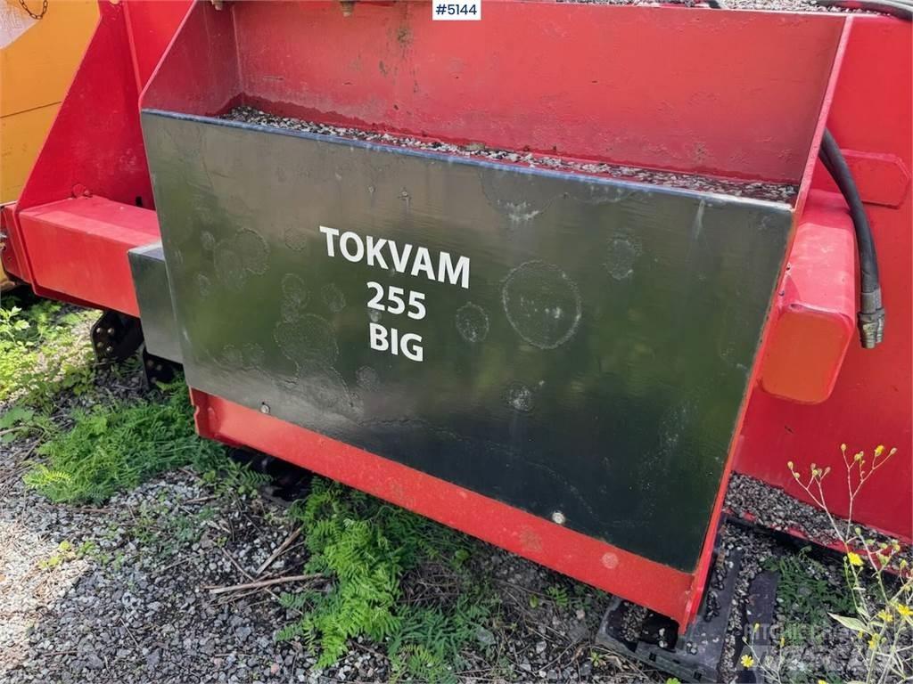 Tokvam 255 حراثات ونصول الجليد