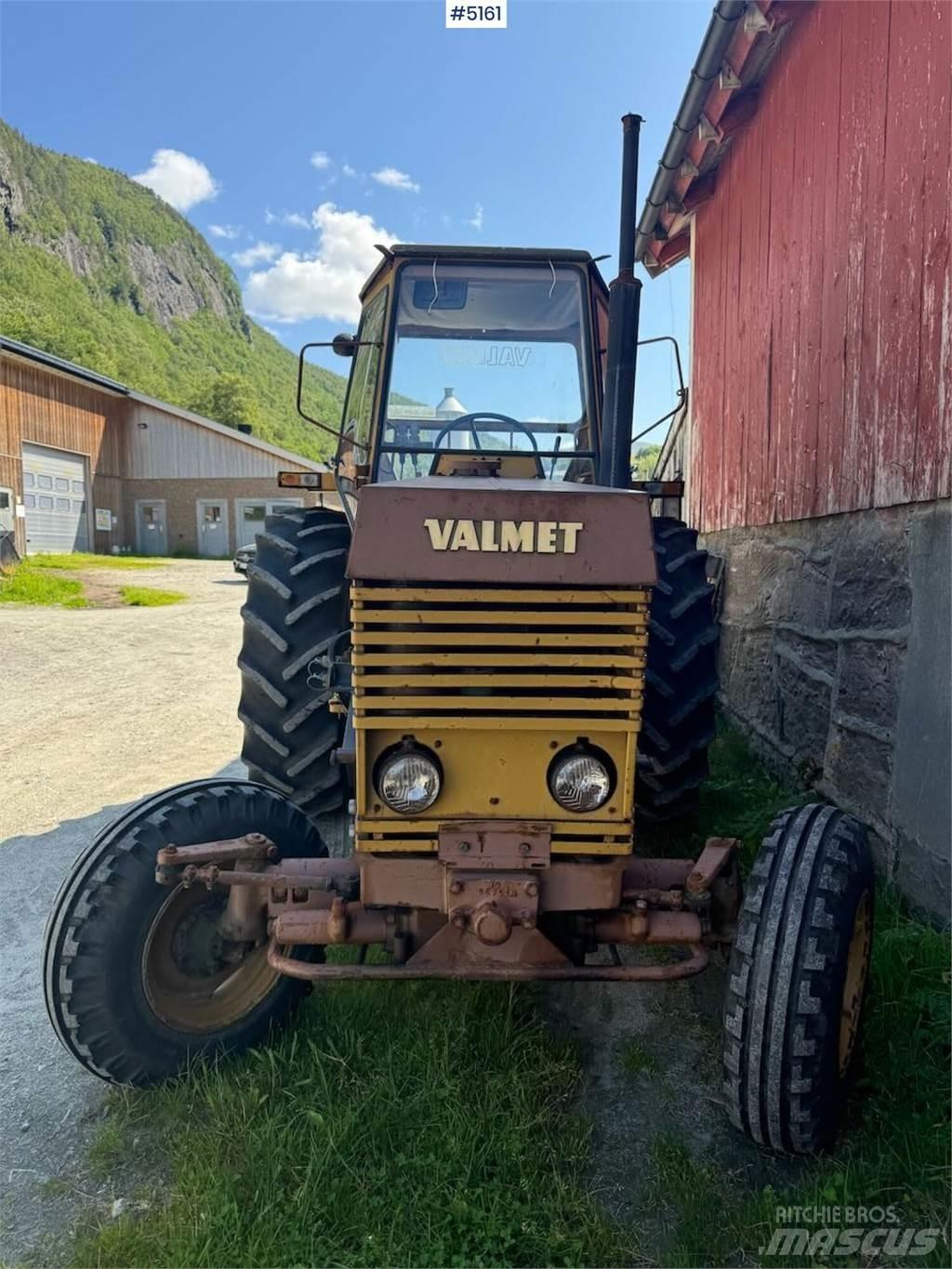 Valmet 702 الجرارات