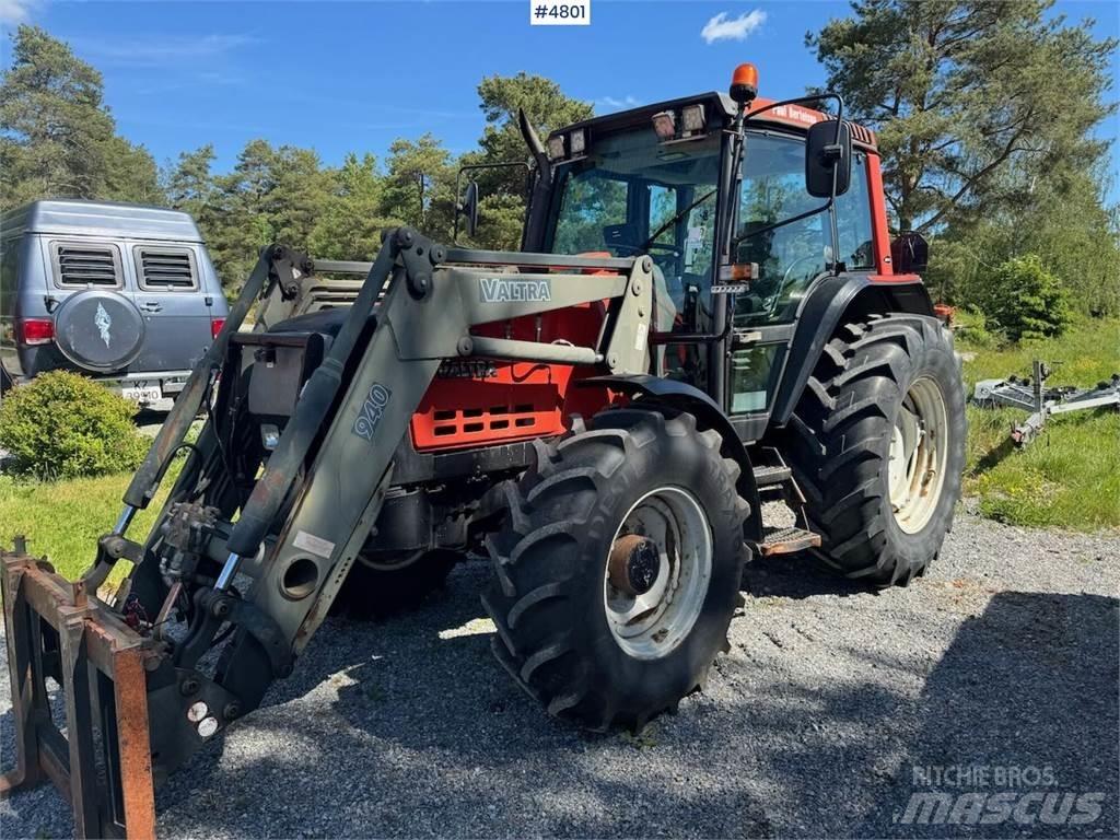 Valtra 6300 الجرارات