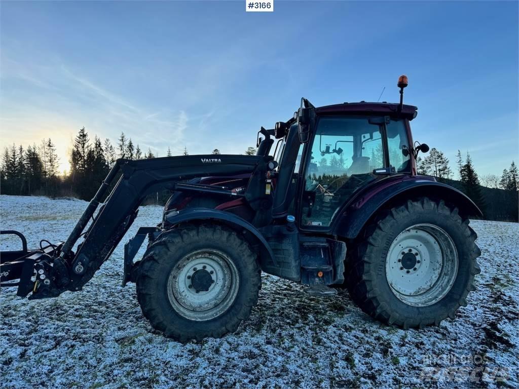 Valtra N174 4x4 الجرارات