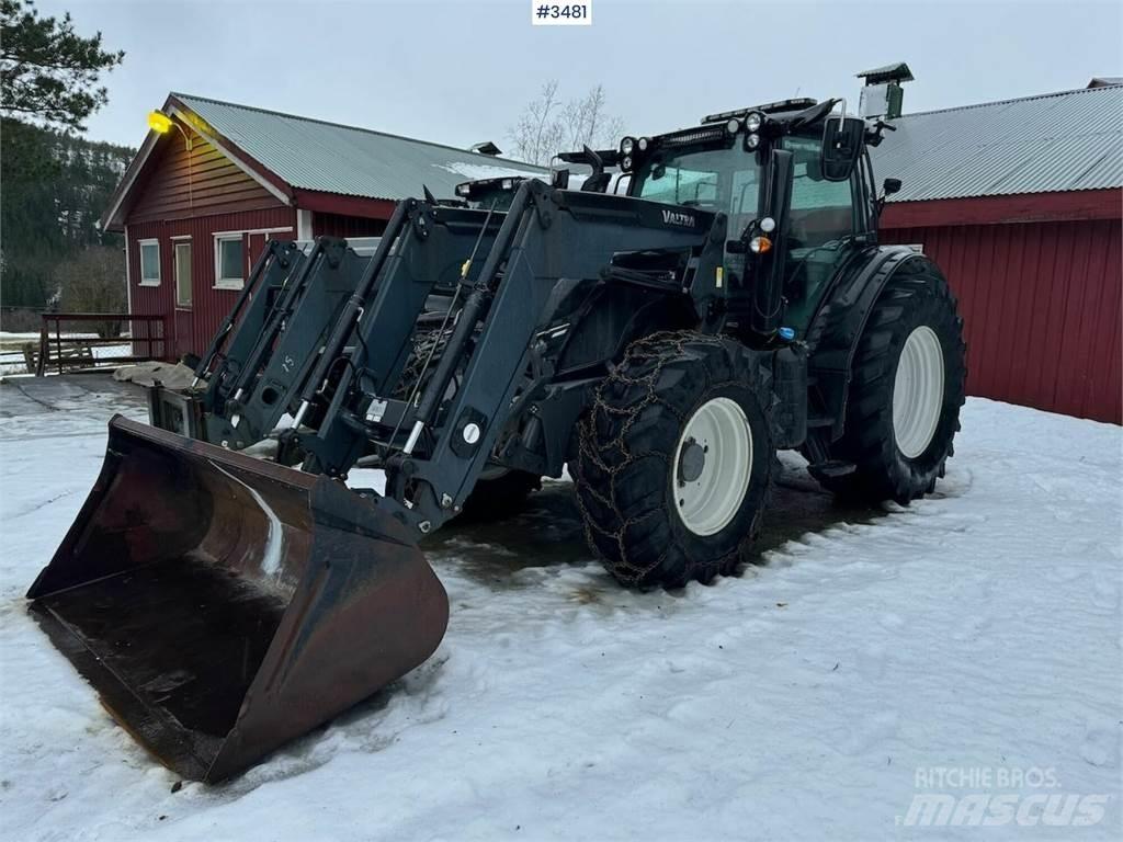 Valtra N174 4x4 الجرارات