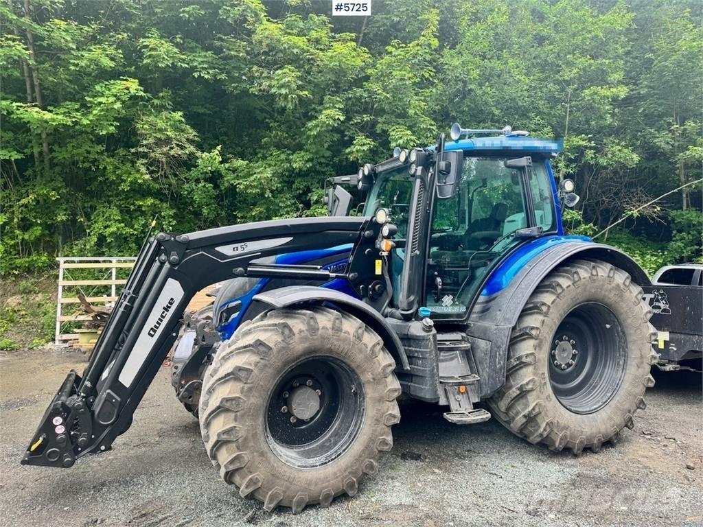 Valtra N175 الجرارات