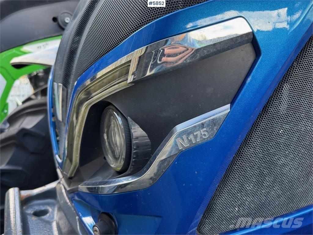 Valtra N175 الجرارات