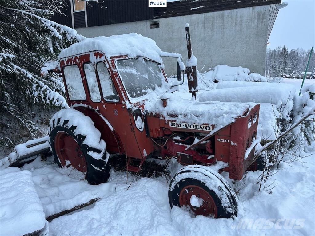 Volvo BM 430 الجرارات