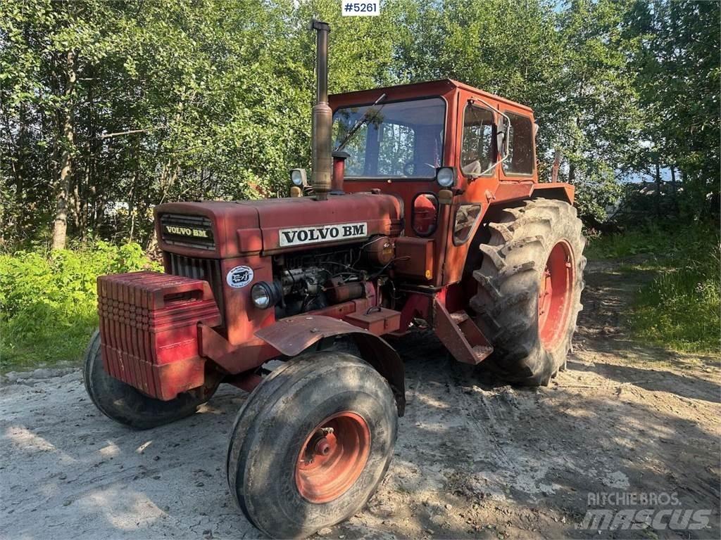 Volvo BM 800 الجرارات
