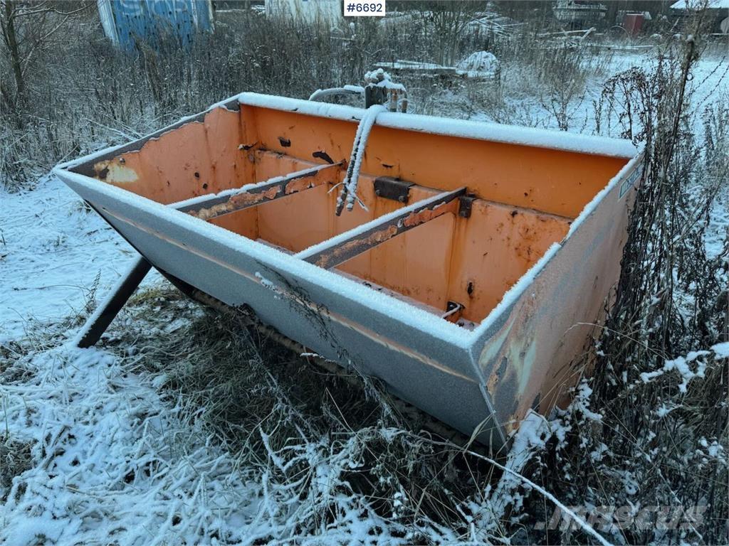 Westbjörn SL14 حراثات ونصول الجليد