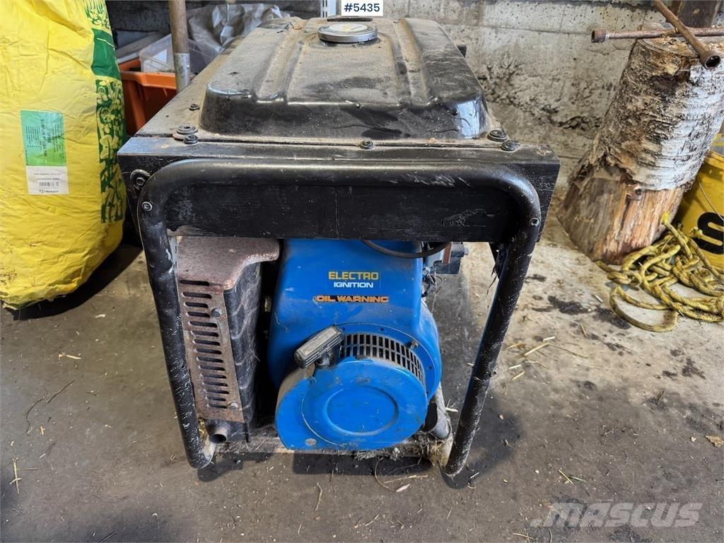 Yamaha EF 4400 مكونات أخرى
