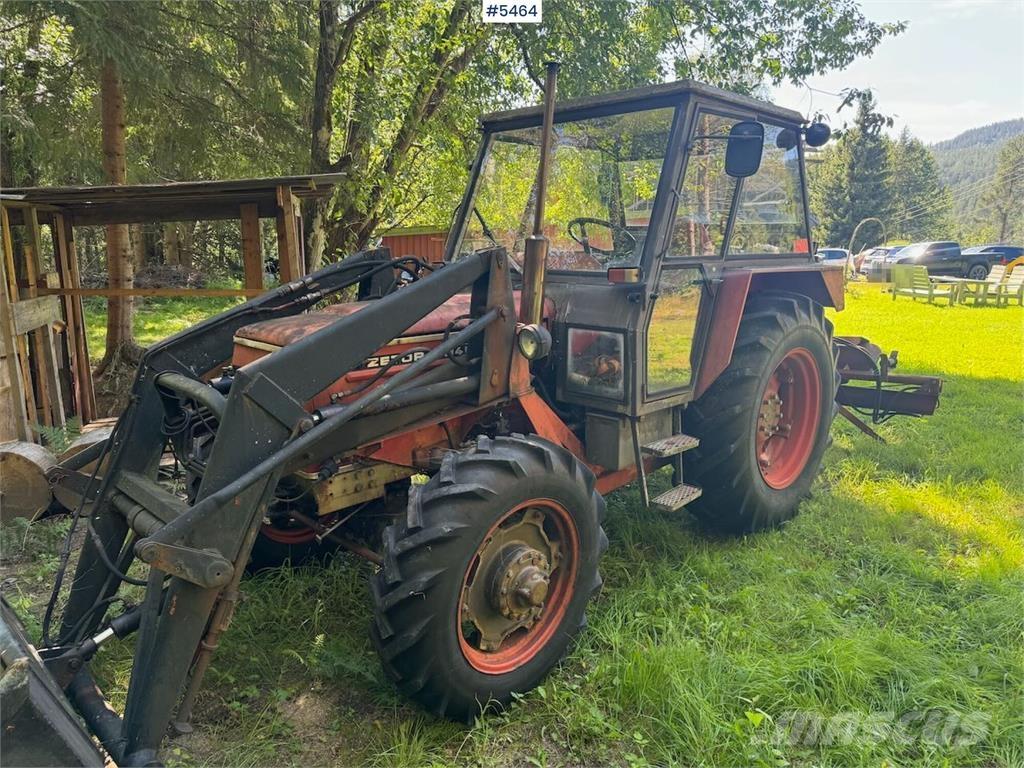 Zetor 5945 الجرارات