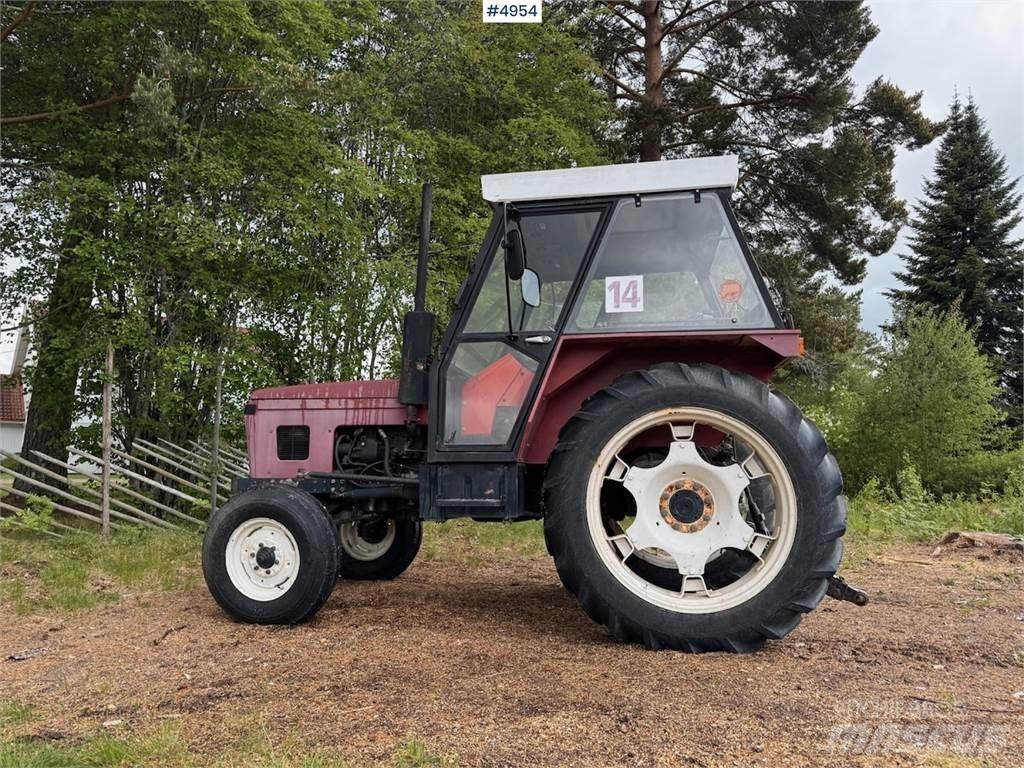 Zetor 7211 الجرارات