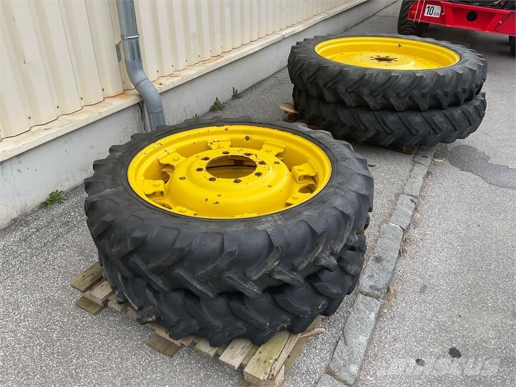 230/95R32 - 270/95R44 الإطارات والعجلات والحافات