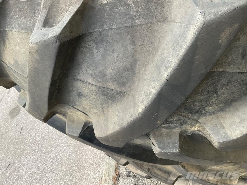  540/65R30 - 650/65R42 الإطارات والعجلات والحافات