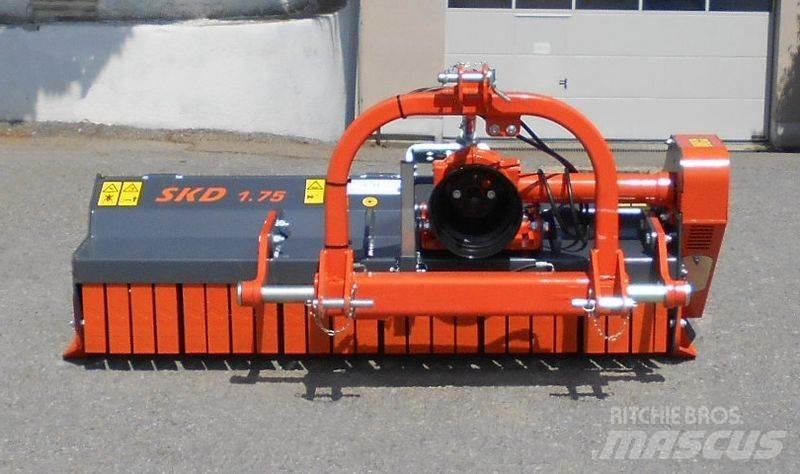 Agrimaster SKD 1750 جزازات وأغطية المراعي