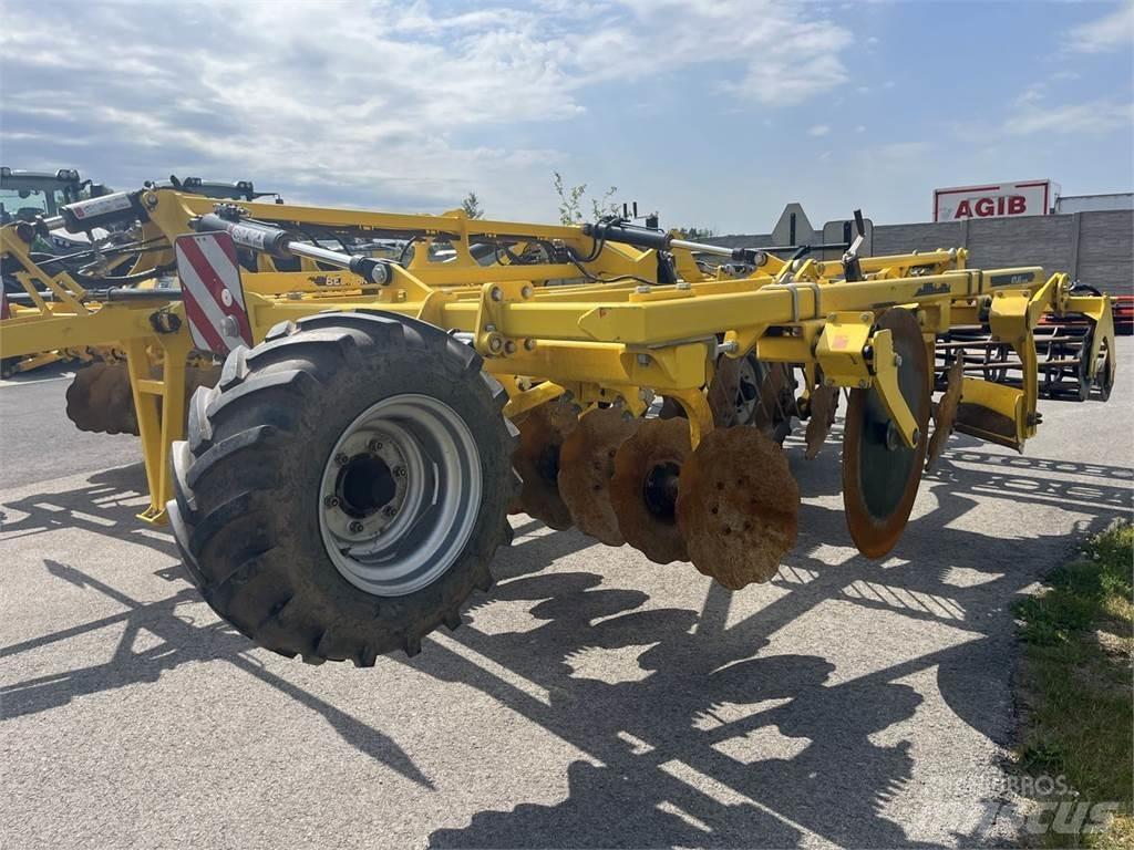 Bednar Atlas HO6000 زحافات ساحقة