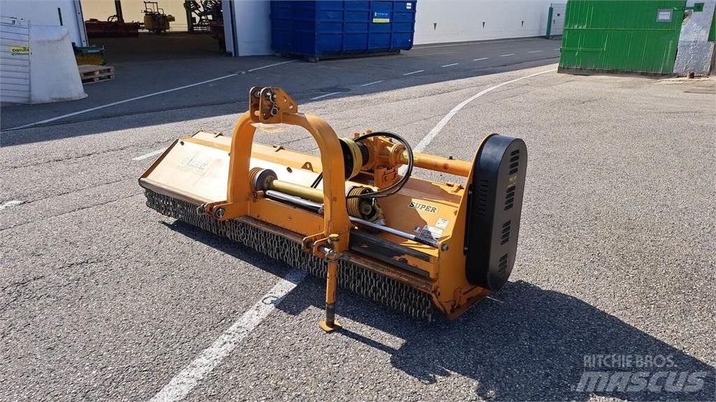 Berti Dual 285 جزازات وأغطية المراعي