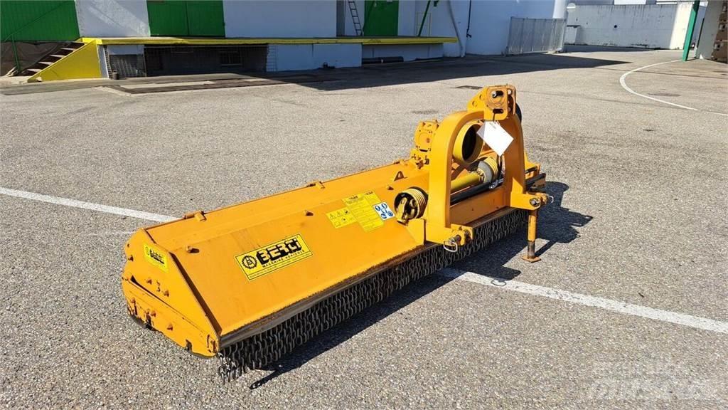 Berti Dual 285 جزازات وأغطية المراعي