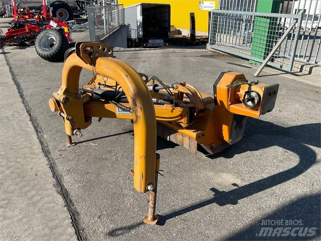 Berti TA/PS 220 جزازات وأغطية المراعي