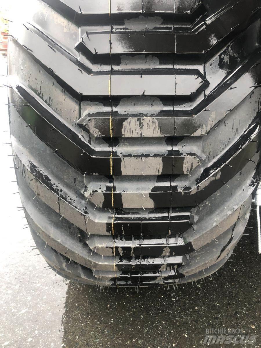 BKT Flotation 558 الإطارات والعجلات والحافات