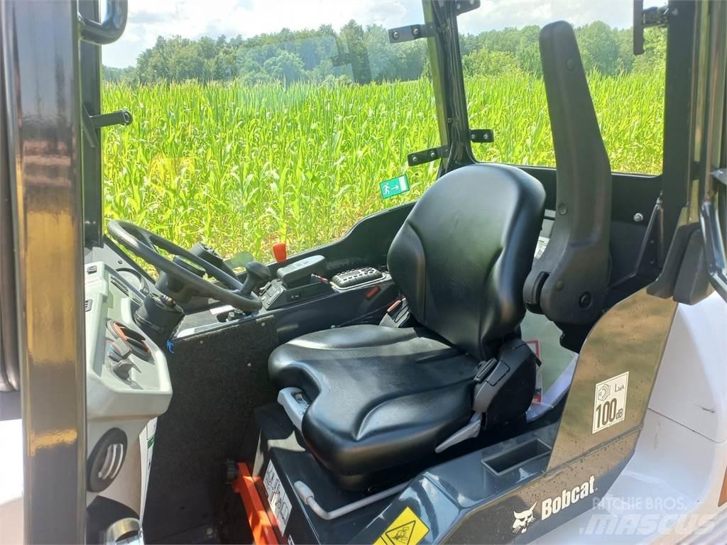 Bobcat L 28 E أخرى