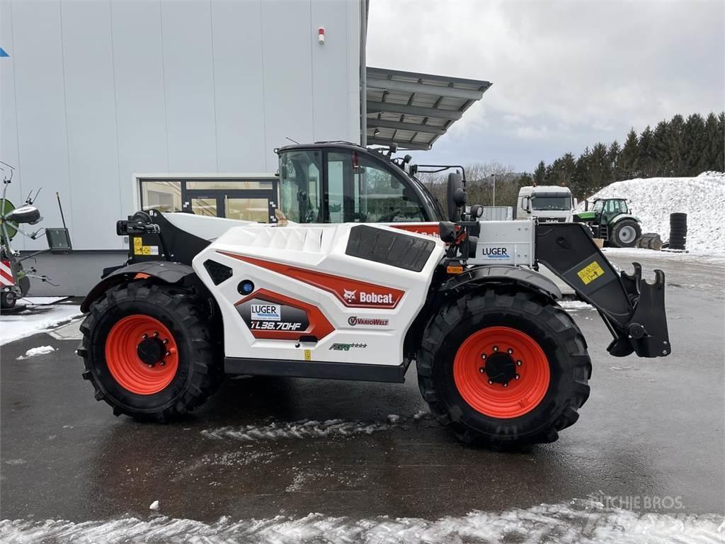 Bobcat TL 38.70HF مناولات متداخلة