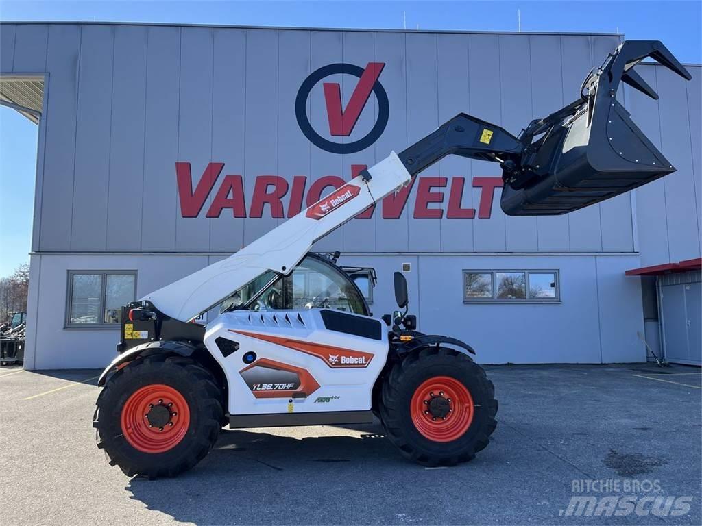 Bobcat TL38.70HF مناولات متداخلة