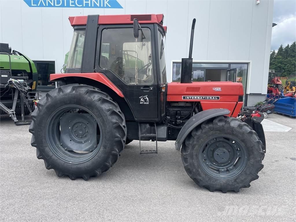 Case IH 885 XLA الجرارات