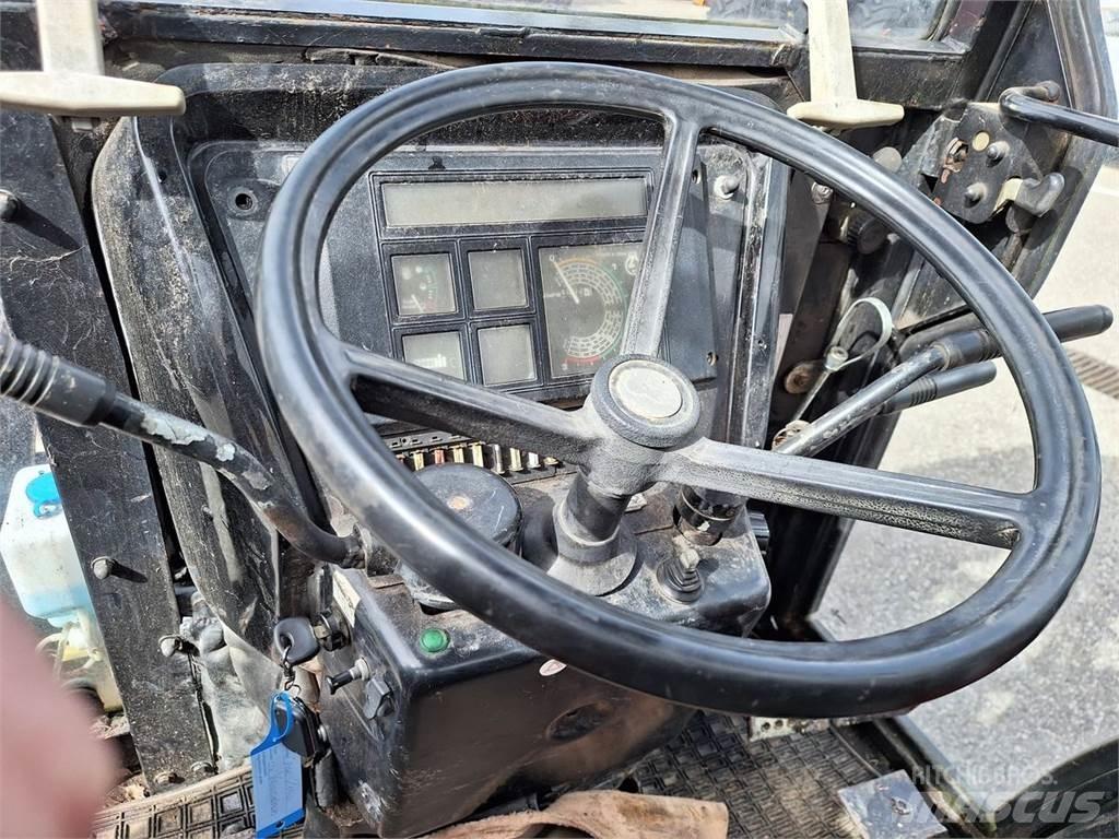 Case IH Case IH الجرارات