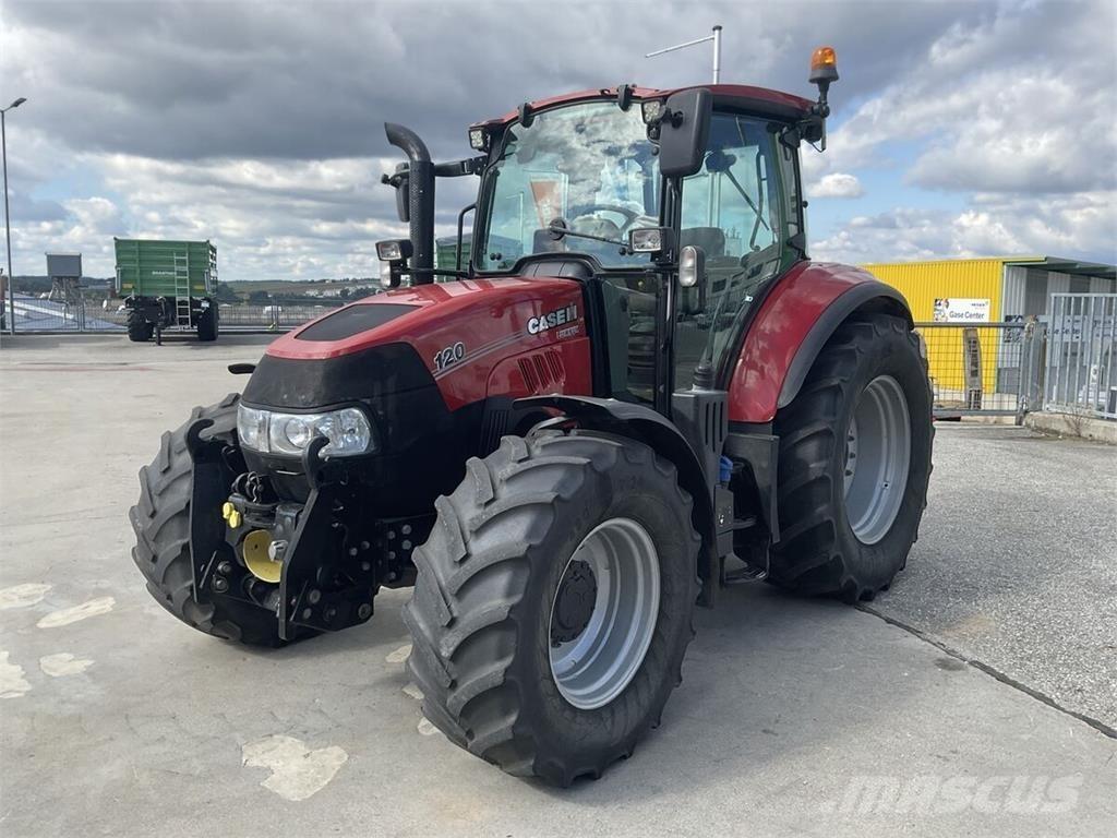 Case IH Luxxum 120 الجرارات