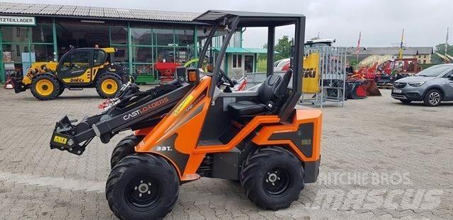 Cast 33 TLX لوادر وحفارات أمامية