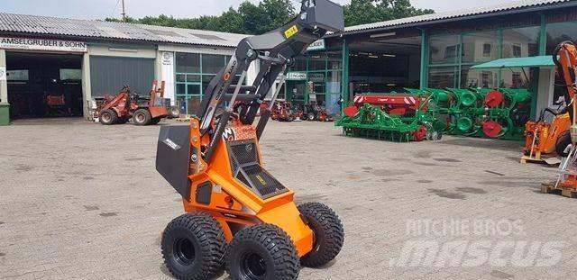 Cast SSQ 15 DIESEL لوادر وحفارات أمامية