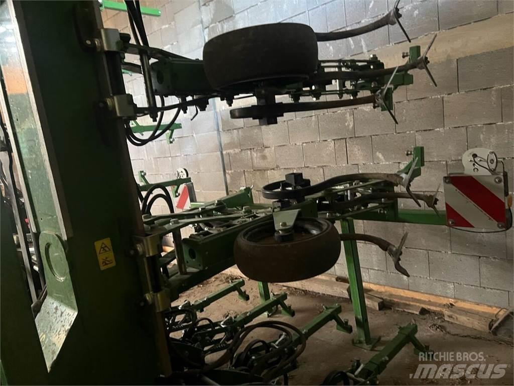  CFS Varihoe 620 ماكينات وملحقات البذر الأخرى
