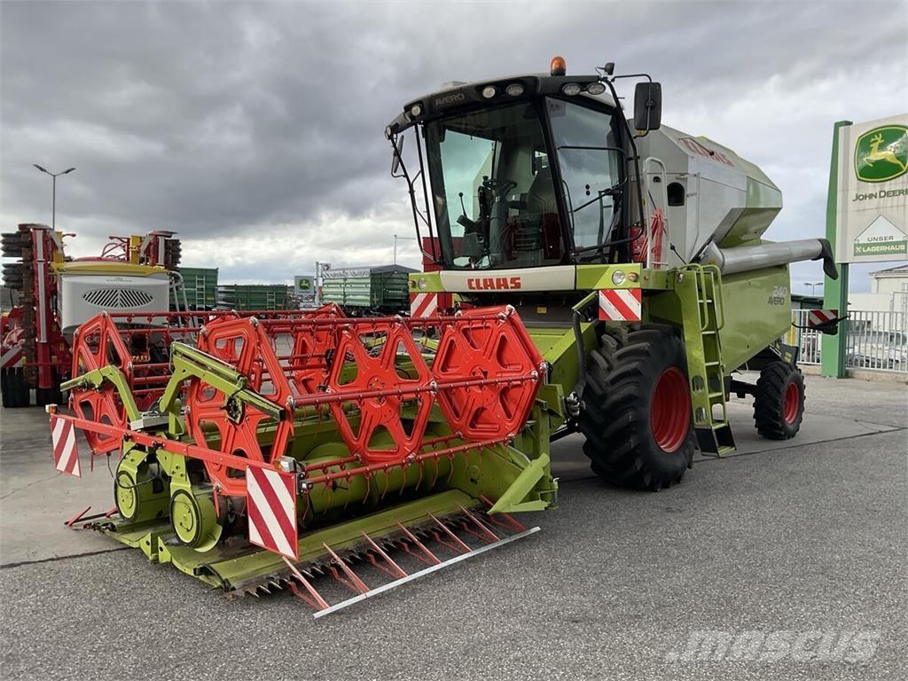 CLAAS AVERO 240 حصادات