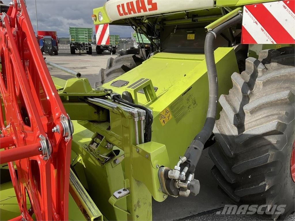 CLAAS AVERO 240 حصادات