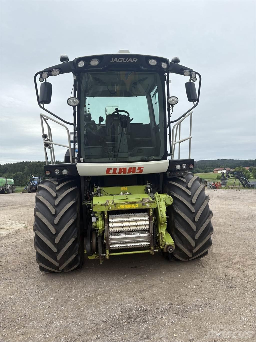 CLAAS Jaguar 960 حصادات الأعلاف