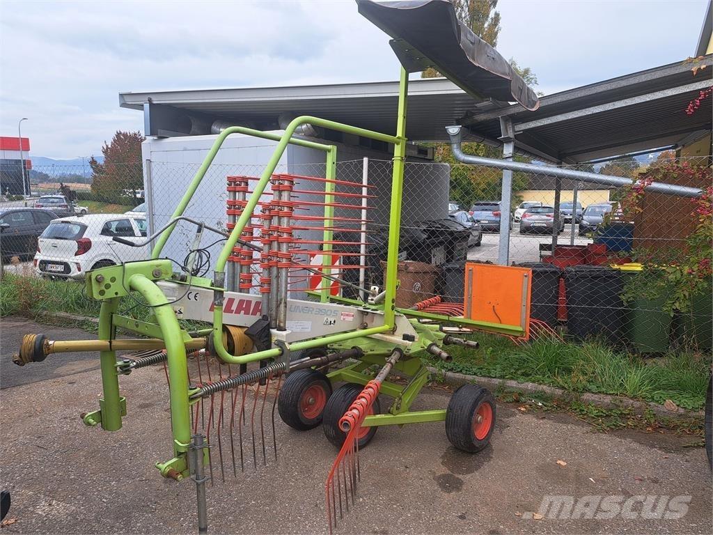 CLAAS Liner 390 معدات حصد