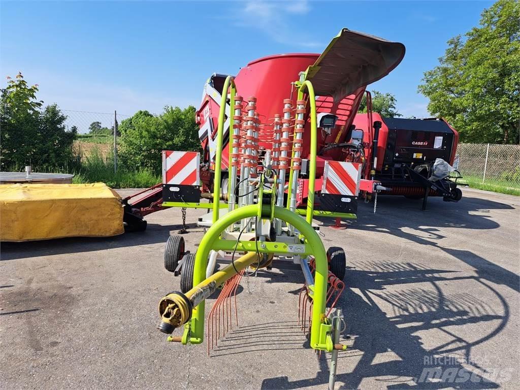 CLAAS Liner 420 معدات حصد