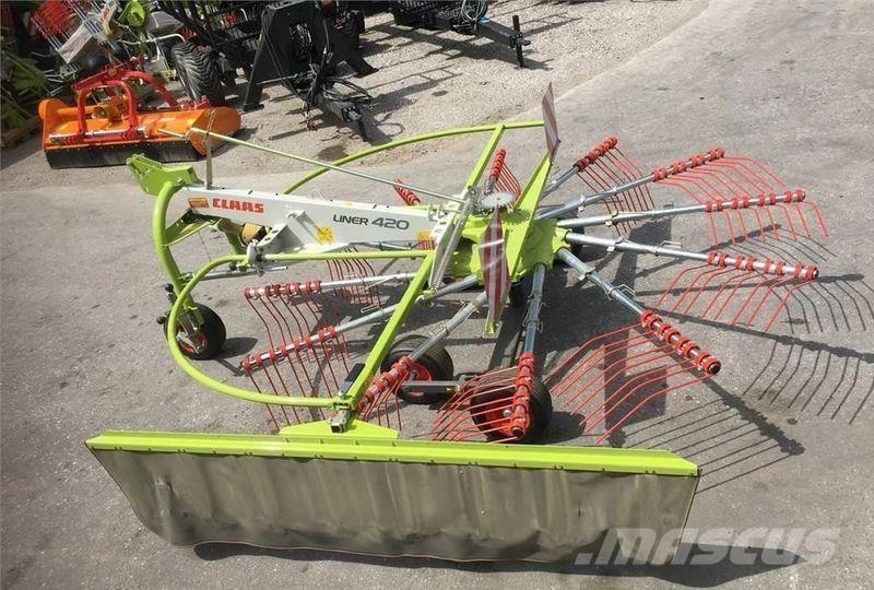 CLAAS Liner 420 معدات حصد