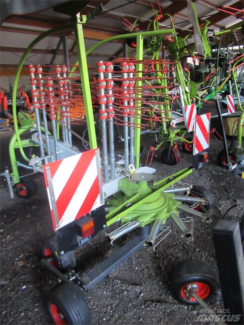 CLAAS Liner 450 معدات حصد