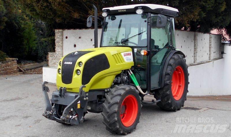 CLAAS Nexos 230 VL الجرارات