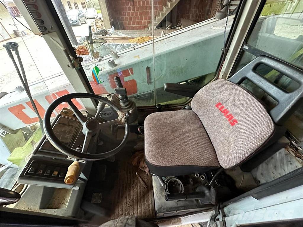 CLAAS Ranger 906 مناولات متداخلة