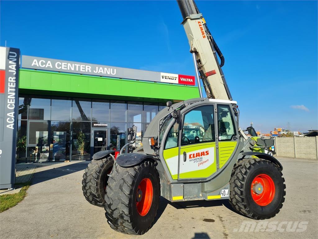 CLAAS Scorpion 7045 مناولات متداخلة