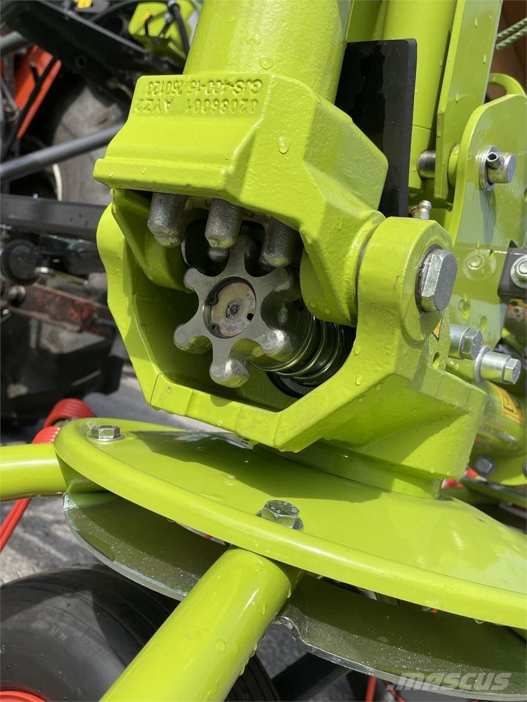 CLAAS VOLTO 65 مكابس وميبسات التبن
