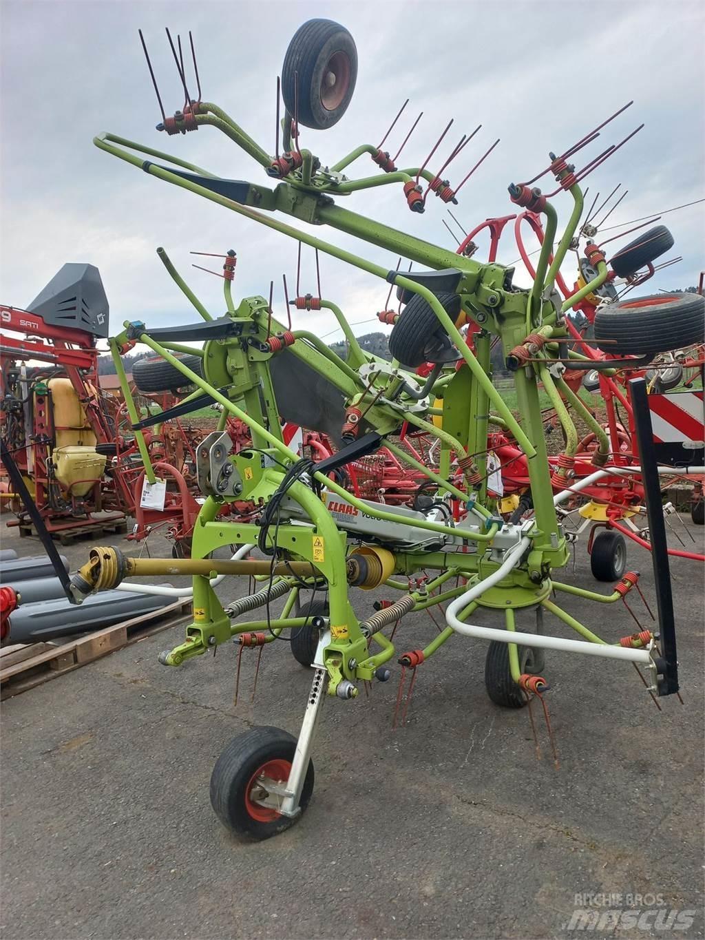 CLAAS Volto 800 مكابس وميبسات التبن