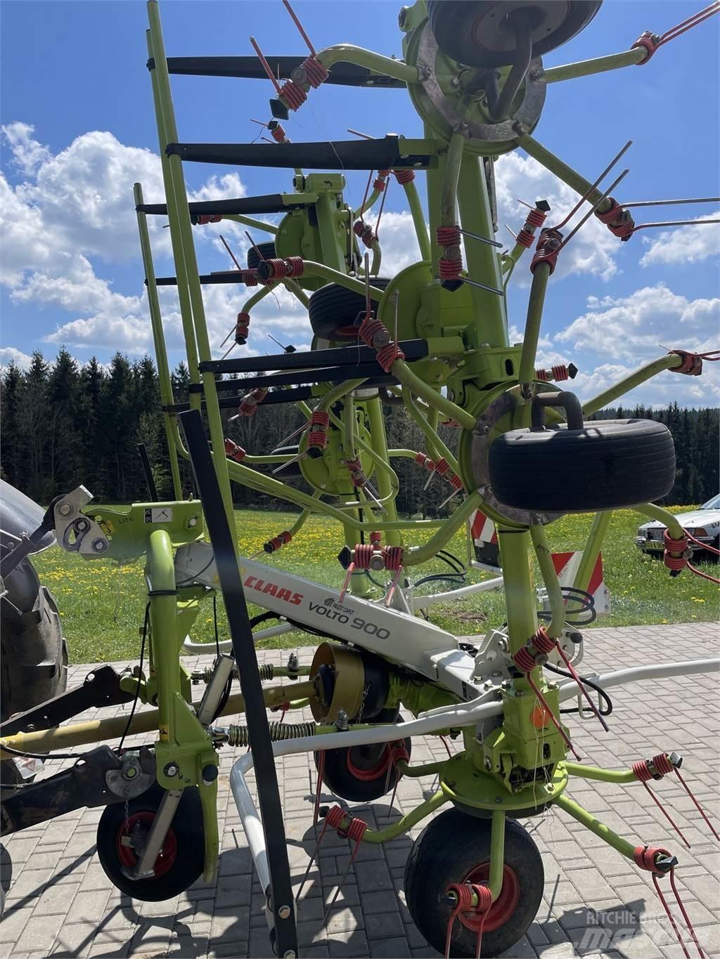 CLAAS VOLTO 900 مكابس وميبسات التبن