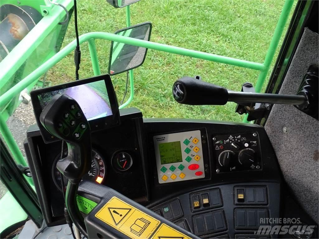 Deutz-Fahr 5690 H حصادات